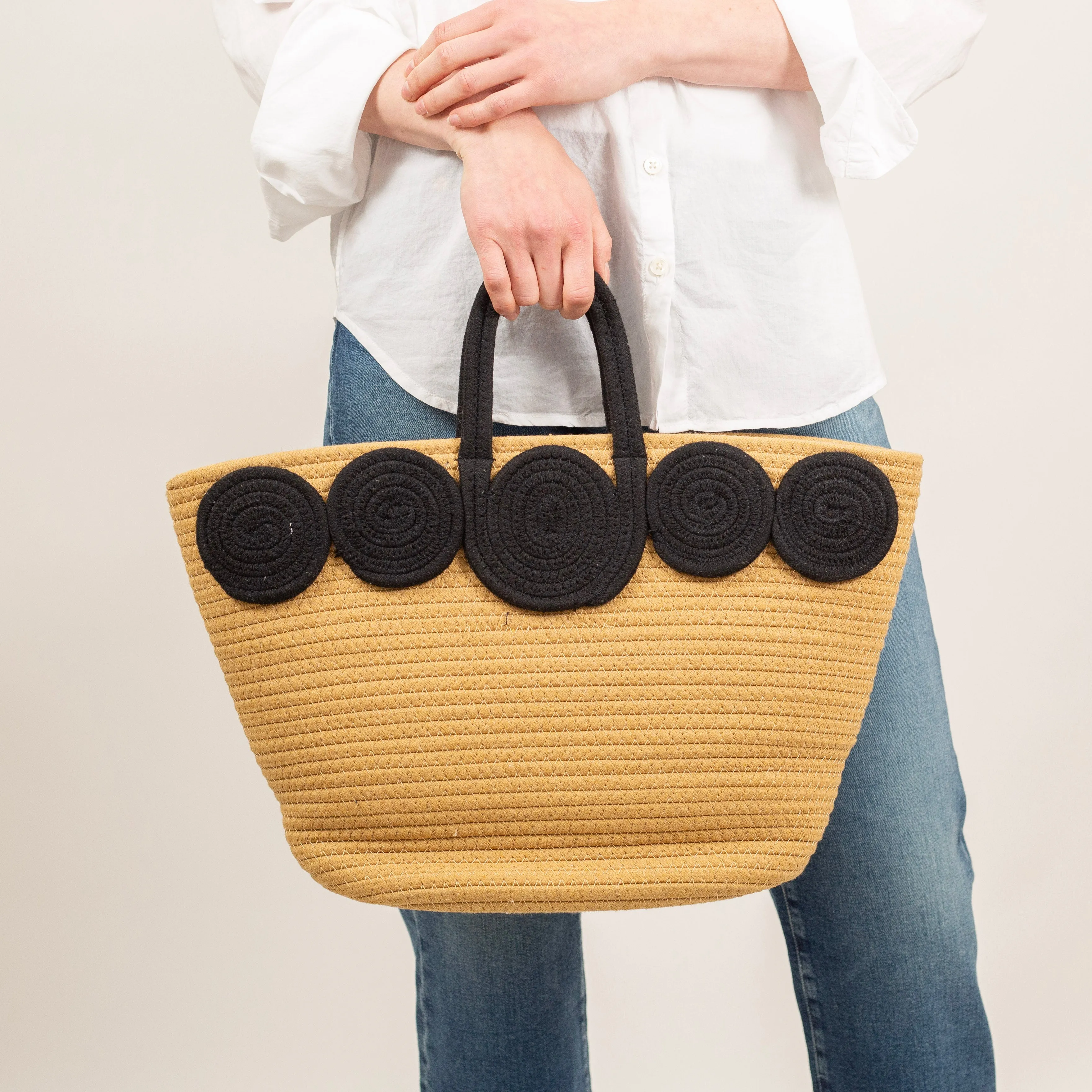 Market Tote (Beige   Black)